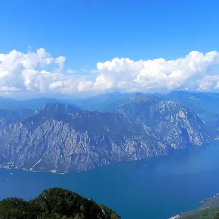 Guest house Rifugio Monte Baldo Avio