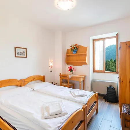 Guest house Rifugio Monte Baldo 3*
